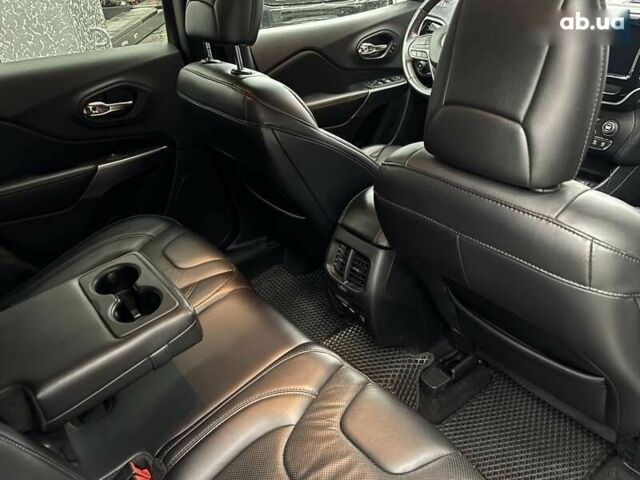 Джип Чероки, объемом двигателя 3.2 л и пробегом 92 тыс. км за 17900 $, фото 12 на Automoto.ua