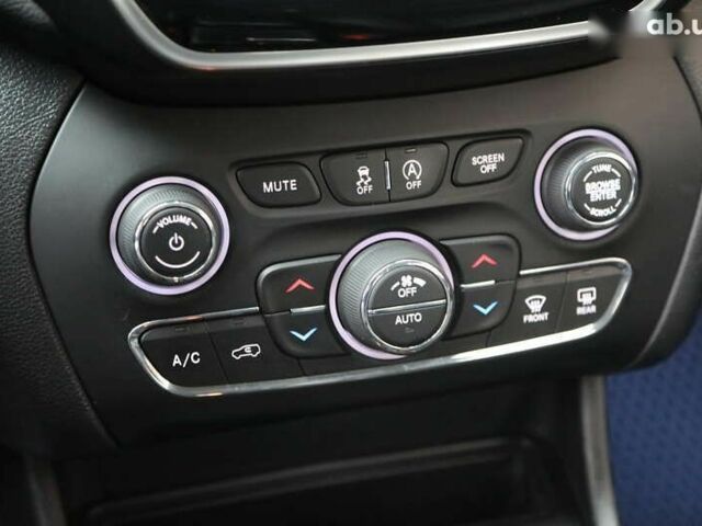 Джип Чероки, объемом двигателя 3.2 л и пробегом 157 тыс. км за 18500 $, фото 18 на Automoto.ua