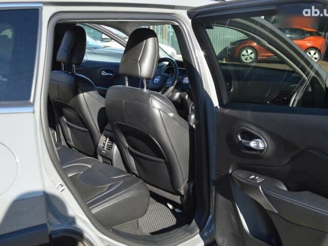Джип Cherokee, об'ємом двигуна 2.4 л та пробігом 65 тис. км за 18300 $, фото 18 на Automoto.ua