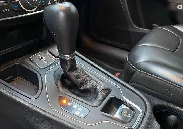 Джип Cherokee, об'ємом двигуна 0 л та пробігом 142 тис. км за 17000 $, фото 22 на Automoto.ua