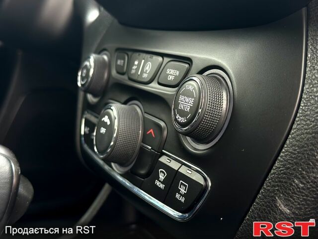Джип Cherokee, об'ємом двигуна 2 л та пробігом 78 тис. км за 23000 $, фото 11 на Automoto.ua