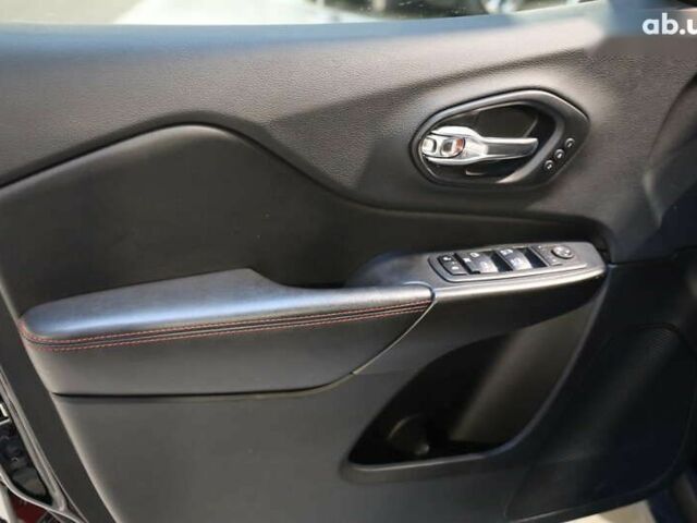 Джип Чероки, объемом двигателя 2.4 л и пробегом 21 тыс. км за 21500 $, фото 17 на Automoto.ua