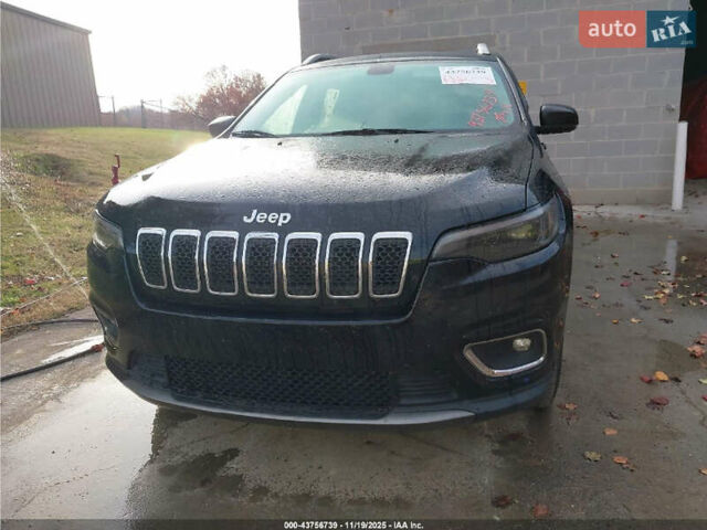 Джип Чероки, объемом двигателя 2.36 л и пробегом 160 тыс. км за 2800 $, фото 4 на Automoto.ua