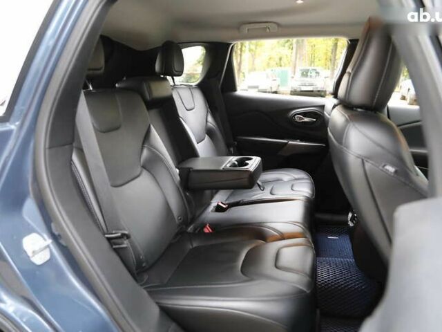 Джип Чероки, объемом двигателя 3.2 л и пробегом 157 тыс. км за 18500 $, фото 9 на Automoto.ua