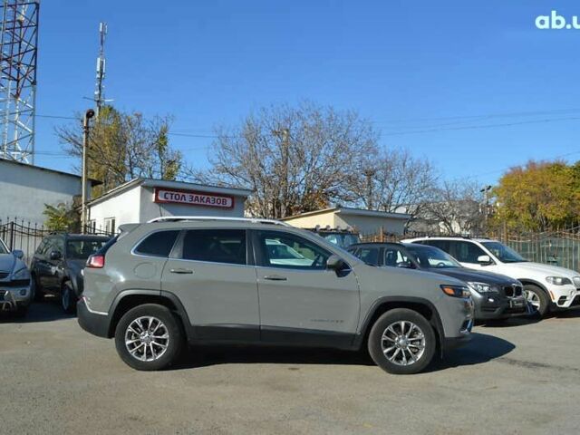 Джип Cherokee, об'ємом двигуна 2.4 л та пробігом 65 тис. км за 18300 $, фото 2 на Automoto.ua
