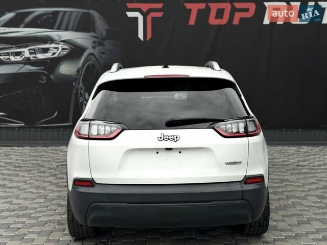 Джип Cherokee, об'ємом двигуна 2.36 л та пробігом 183 тис. км за 9999 $, фото 6 на Automoto.ua