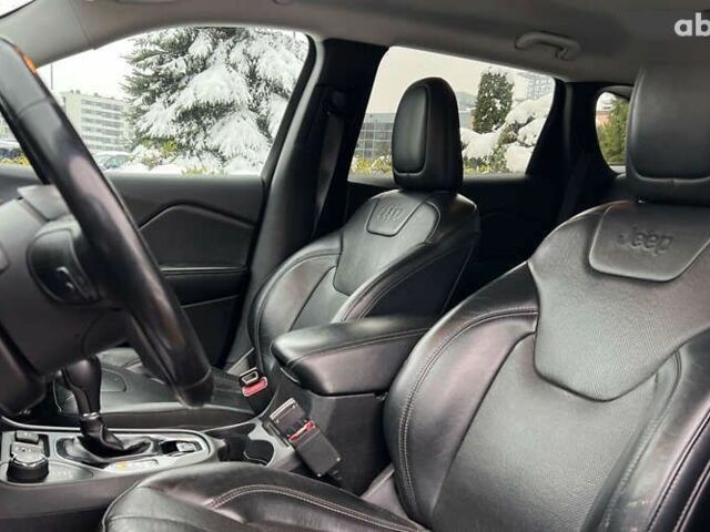 Джип Cherokee, об'ємом двигуна 0 л та пробігом 142 тис. км за 16999 $, фото 8 на Automoto.ua