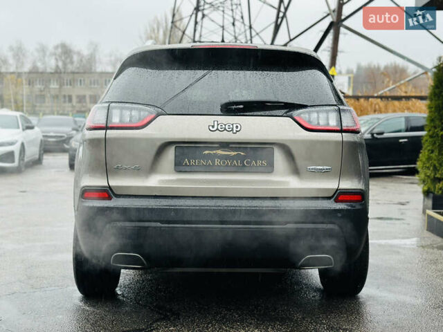 Джип Cherokee, об'ємом двигуна 3.24 л та пробігом 54 тис. км за 19500 $, фото 10 на Automoto.ua