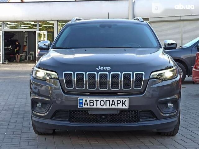 Джип Чероки, объемом двигателя 3.2 л и пробегом 65 тыс. км за 22900 $, фото 2 на Automoto.ua