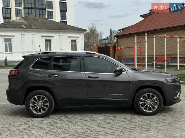 Джип Cherokee, об'ємом двигуна 3.24 л та пробігом 81 тис. км за 19000 $, фото 10 на Automoto.ua