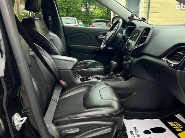 Джип Чероки, объемом двигателя 0 л и пробегом 158 тыс. км за 17500 $, фото 23 на Automoto.ua