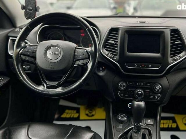 Джип Чероки, объемом двигателя 0 л и пробегом 158 тыс. км за 17500 $, фото 15 на Automoto.ua