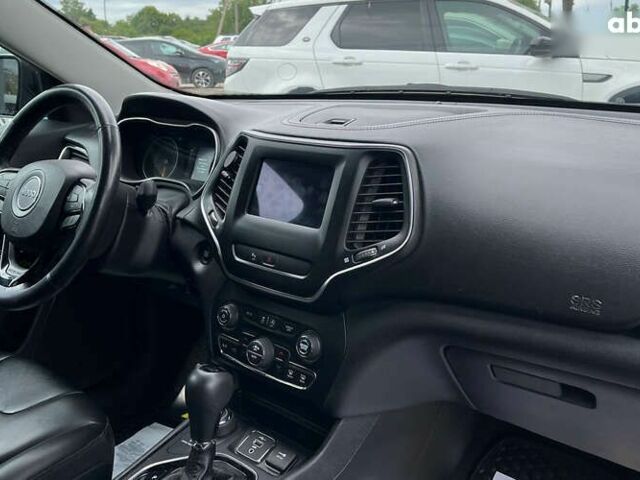 Джип Чероки, объемом двигателя 2.4 л и пробегом 16 тыс. км за 19400 $, фото 16 на Automoto.ua