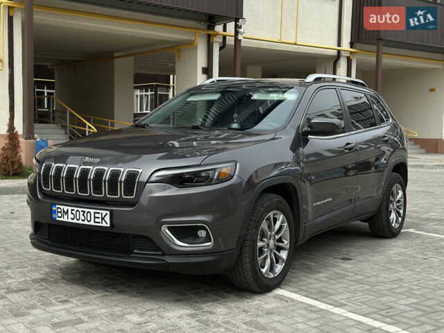 Джип Cherokee, об'ємом двигуна 3.24 л та пробігом 81 тис. км за 19000 $, фото 2 на Automoto.ua