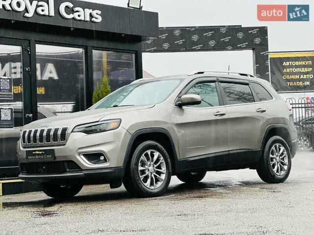 Джип Cherokee, об'ємом двигуна 3.24 л та пробігом 54 тис. км за 19500 $, фото 5 на Automoto.ua