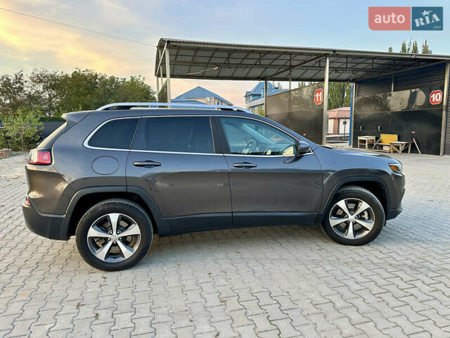 Джип Чероки, объемом двигателя 3.24 л и пробегом 159 тыс. км за 19300 $, фото 4 на Automoto.ua