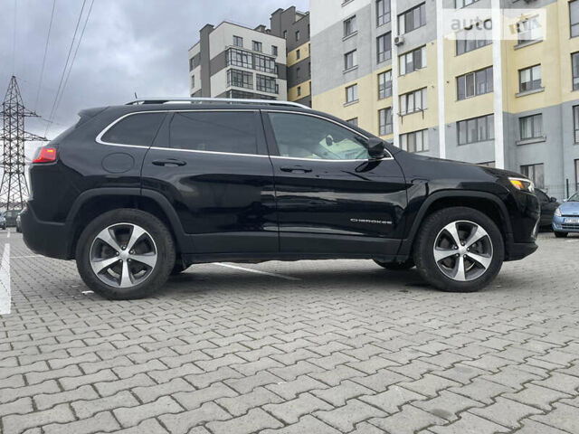 Джип Cherokee, об'ємом двигуна 3.2 л та пробігом 105 тис. км за 19991 $, фото 1 на Automoto.ua