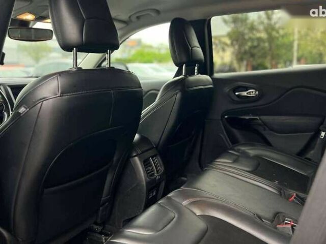 Джип Чероки, объемом двигателя 0 л и пробегом 158 тыс. км за 17500 $, фото 26 на Automoto.ua