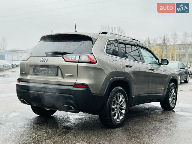 Джип Cherokee, об'ємом двигуна 3.24 л та пробігом 54 тис. км за 19500 $, фото 9 на Automoto.ua