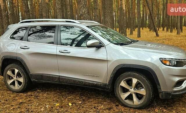 Джип Cherokee, об'ємом двигуна 3.24 л та пробігом 80 тис. км за 19700 $, фото 2 на Automoto.ua
