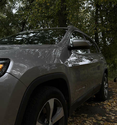 Джип Cherokee, об'ємом двигуна 2.36 л та пробігом 90 тис. км за 19800 $, фото 21 на Automoto.ua