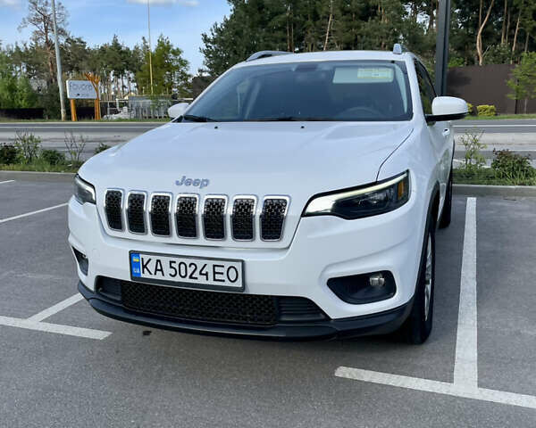 Джип Cherokee, об'ємом двигуна 2.36 л та пробігом 40 тис. км за 2200 $, фото 2 на Automoto.ua