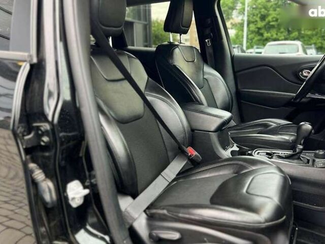Джип Чероки, объемом двигателя 0 л и пробегом 158 тыс. км за 17500 $, фото 22 на Automoto.ua