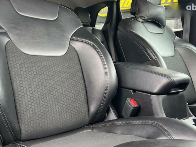 Джип Чероки, объемом двигателя 2.4 л и пробегом 16 тыс. км за 19400 $, фото 22 на Automoto.ua