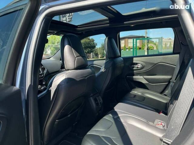 Джип Чероки, объемом двигателя 3.2 л и пробегом 110 тыс. км за 21990 $, фото 13 на Automoto.ua