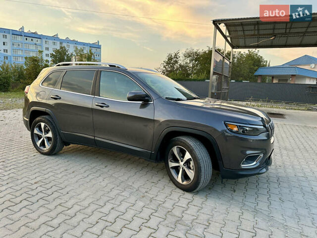 Джип Чероки, объемом двигателя 3.24 л и пробегом 159 тыс. км за 19300 $, фото 3 на Automoto.ua