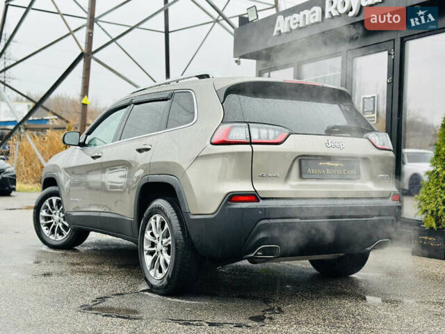 Джип Cherokee, об'ємом двигуна 3.24 л та пробігом 54 тис. км за 19500 $, фото 3 на Automoto.ua