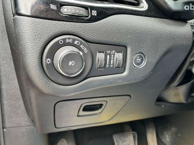 Джип Чероки, объемом двигателя 2.4 л и пробегом 16 тыс. км за 19400 $, фото 11 на Automoto.ua