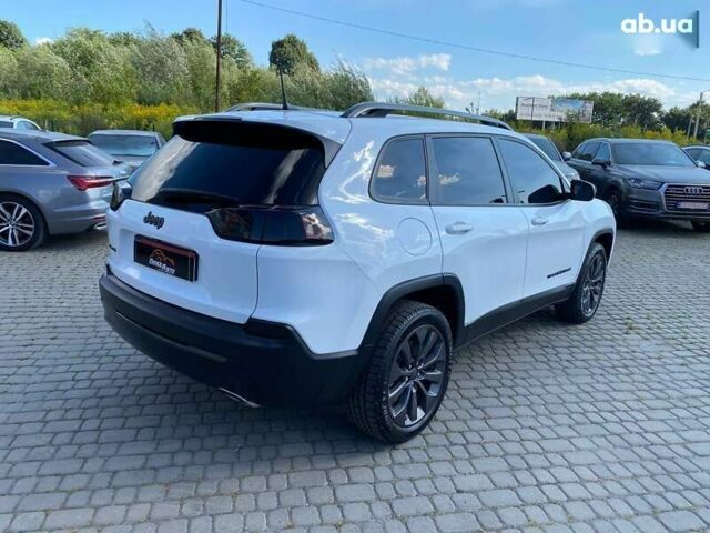 Джип Cherokee, об'ємом двигуна 3.2 л та пробігом 124 тис. км за 18900 $, фото 6 на Automoto.ua