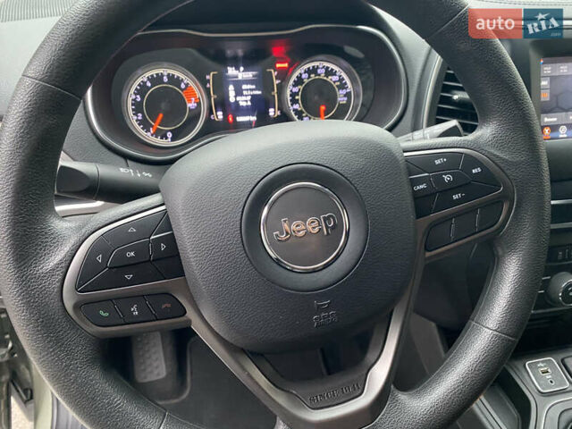 Джип Cherokee, об'ємом двигуна 2.36 л та пробігом 138 тис. км за 15000 $, фото 24 на Automoto.ua
