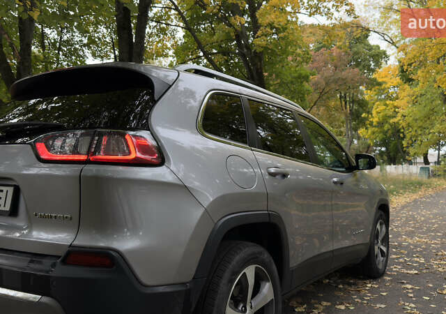 Джип Cherokee, об'ємом двигуна 2.36 л та пробігом 90 тис. км за 19800 $, фото 9 на Automoto.ua