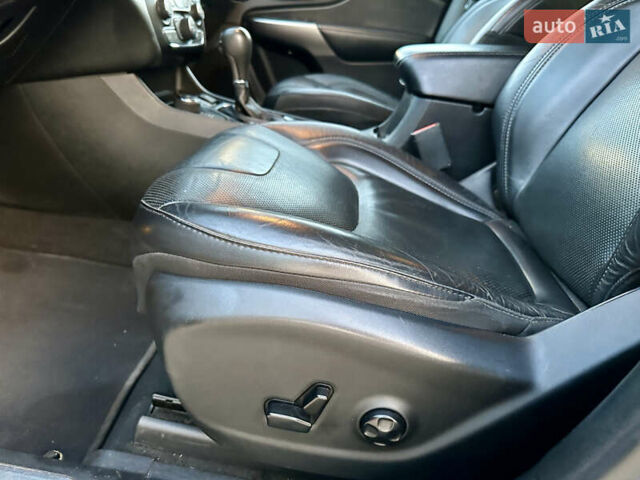 Джип Чероки, объемом двигателя 3.24 л и пробегом 159 тыс. км за 19300 $, фото 18 на Automoto.ua