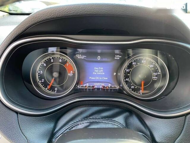 Джип Cherokee, об'ємом двигуна 3.2 л та пробігом 124 тис. км за 18900 $, фото 15 на Automoto.ua