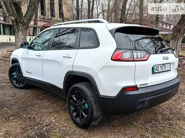 Джип Cherokee, об'ємом двигуна 2.36 л та пробігом 20 тис. км за 15499 $, фото 7 на Automoto.ua