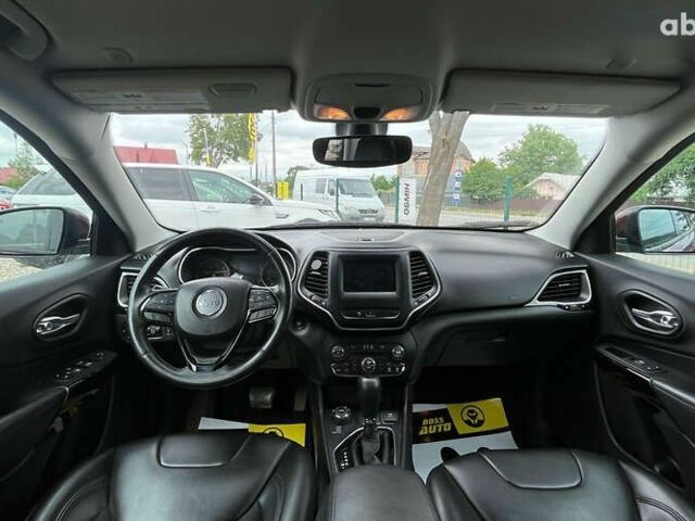 Джип Чероки, объемом двигателя 2.4 л и пробегом 16 тыс. км за 19400 $, фото 7 на Automoto.ua