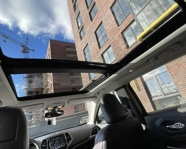 Джип Чероки, объемом двигателя 3.24 л и пробегом 30 тыс. км за 19400 $, фото 50 на Automoto.ua