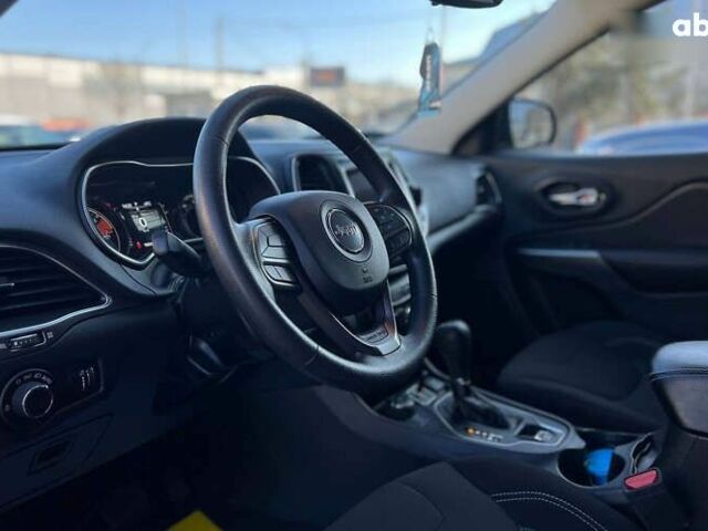 Джип Cherokee, об'ємом двигуна 2.4 л та пробігом 90 тис. км за 18500 $, фото 9 на Automoto.ua