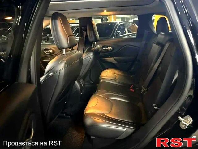 Джип Чероки, объемом двигателя 2.4 л и пробегом 66 тыс. км за 17000 $, фото 5 на Automoto.ua