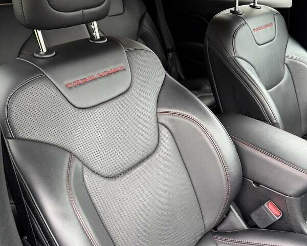 Джип Чероки, объемом двигателя 3.24 л и пробегом 26 тыс. км за 30900 $, фото 35 на Automoto.ua