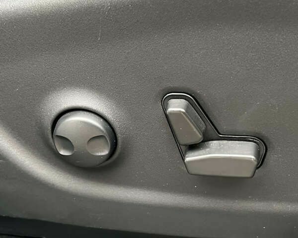 Джип Cherokee, об'ємом двигуна 2 л та пробігом 27 тис. км за 23500 $, фото 28 на Automoto.ua