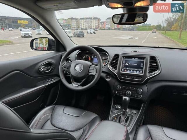 Джип Чероки, объемом двигателя 3.24 л и пробегом 26 тыс. км за 30900 $, фото 29 на Automoto.ua