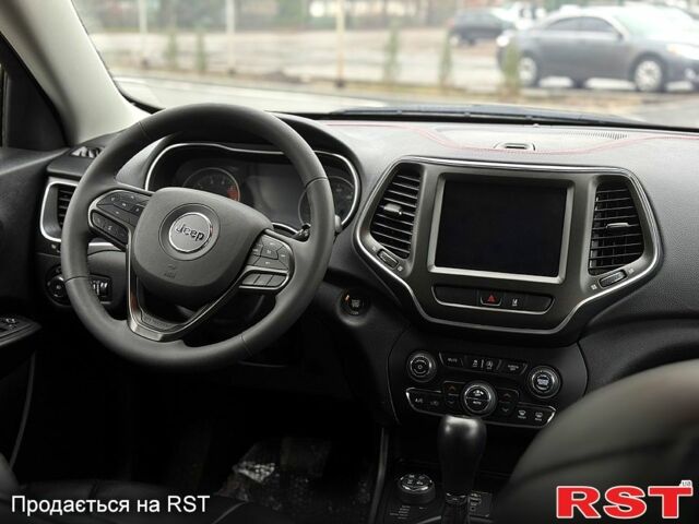 Джип Чероки, объемом двигателя 3.2 л и пробегом 99 тыс. км за 19999 $, фото 12 на Automoto.ua