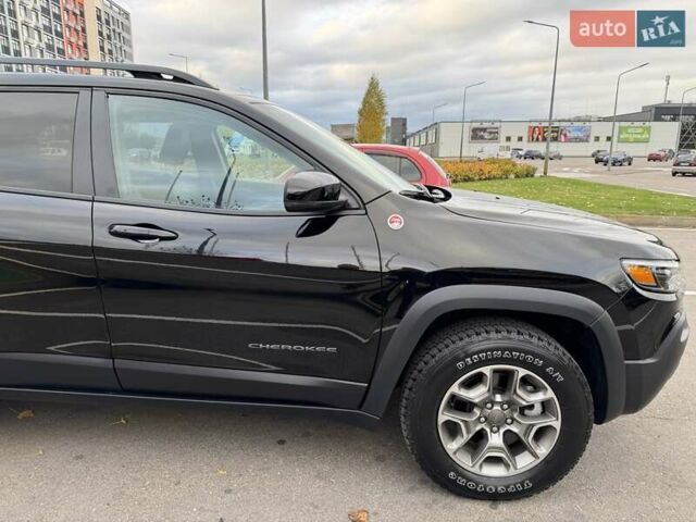 Джип Чероки, объемом двигателя 3.24 л и пробегом 26 тыс. км за 30900 $, фото 16 на Automoto.ua