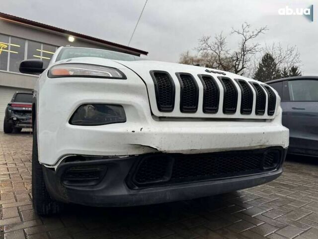 Джип Cherokee, об'ємом двигуна 2.4 л та пробігом 171 тис. км за 8200 $, фото 4 на Automoto.ua