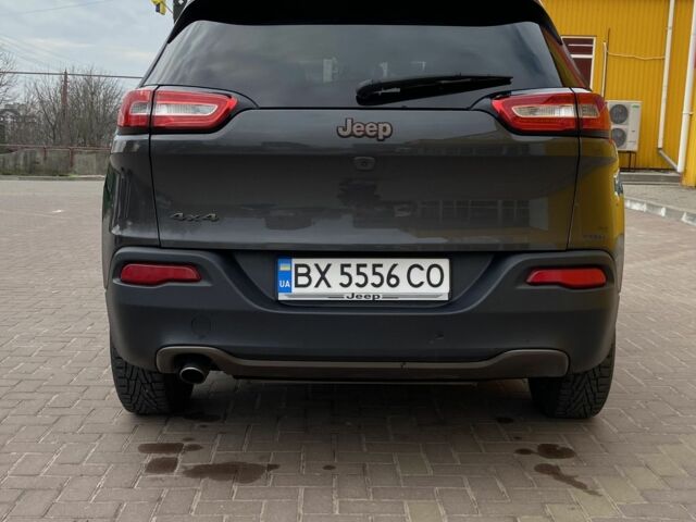 Джип Cherokee 2016 у Хмельницькому на Automoto.ua Сірий Джип Cherokee, об'ємом двигуна 0 л та пробігом 136 тис. км за 16700 $, фото 8 на Automoto.ua