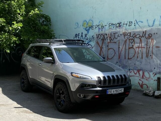 Сірий Джип Cherokee, об'ємом двигуна 3.2 л та пробігом 79 тис. км за 19500 $, фото 2 на Automoto.ua